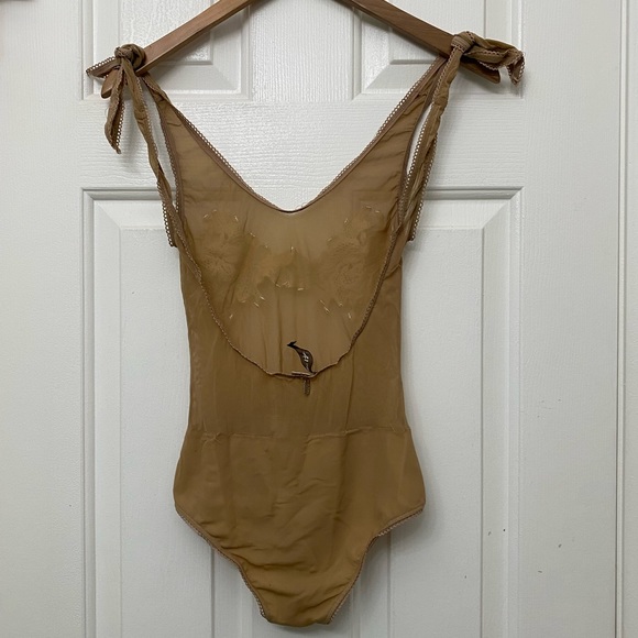 RARE For Love and Lemons Dhalia Mesh Bodysuit - Picture 5 of 7